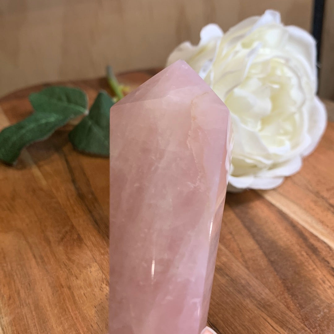 ROSE QUARTZ WAND