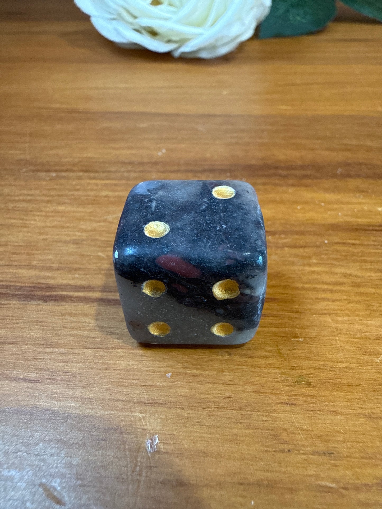 CRYSTAL DICE