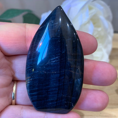 BLUE TIGERS EYE FREEFORM