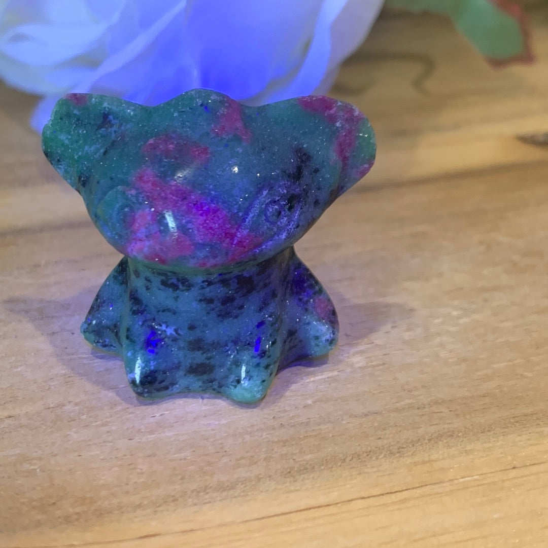 RUBY ZIOSITE STITCH