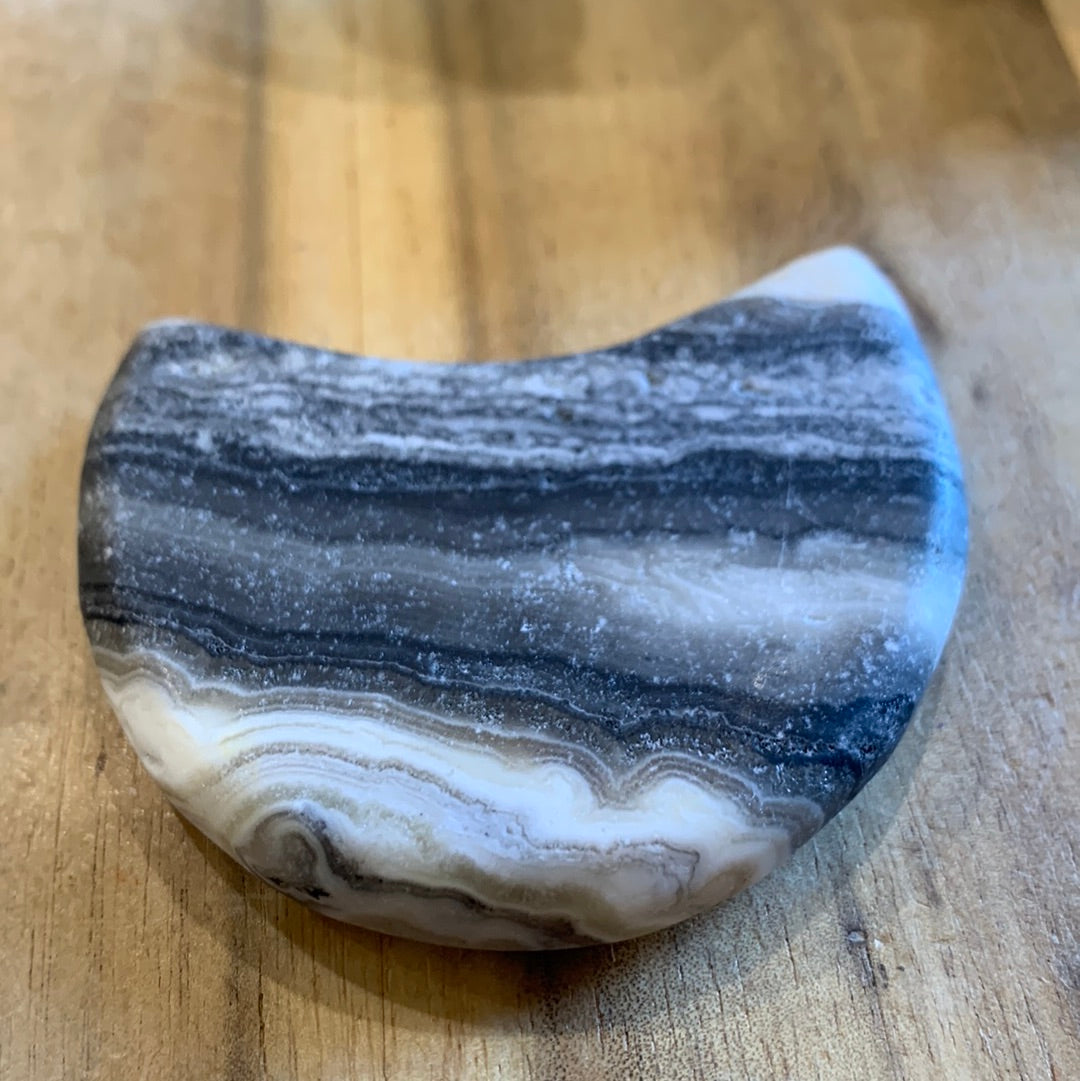 BLACK AGATE MOON