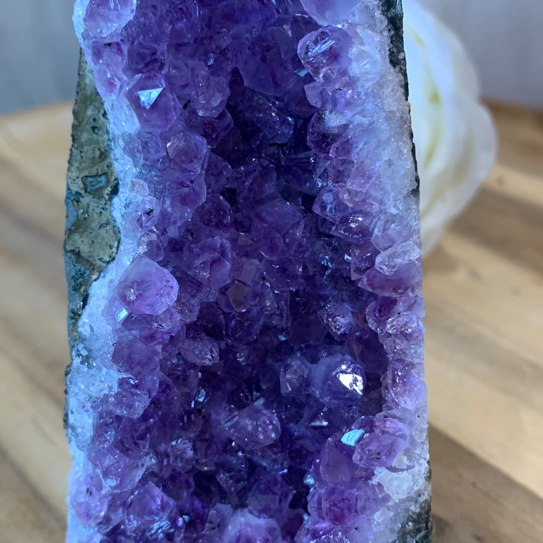 LARGE AMETHYST CAVE