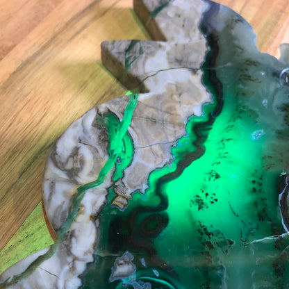 VOLCANO AGATE RABBIT (LARGE)