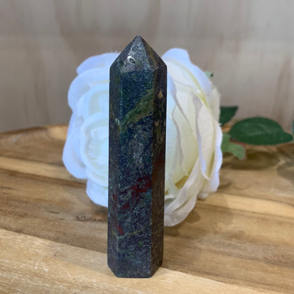 AFRICAN BLOOD STONE POINT