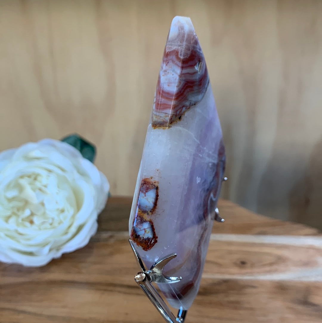DREAM AMETHYST WITH MEXICAN AGATE DIAMOND WITH ASTROLOGY STAND INCLUDED