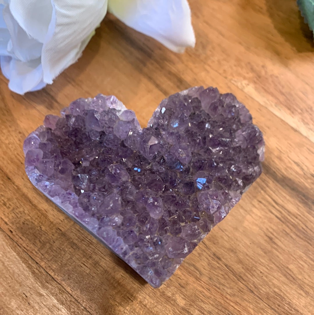 AMETHYST CLUSTER HEART