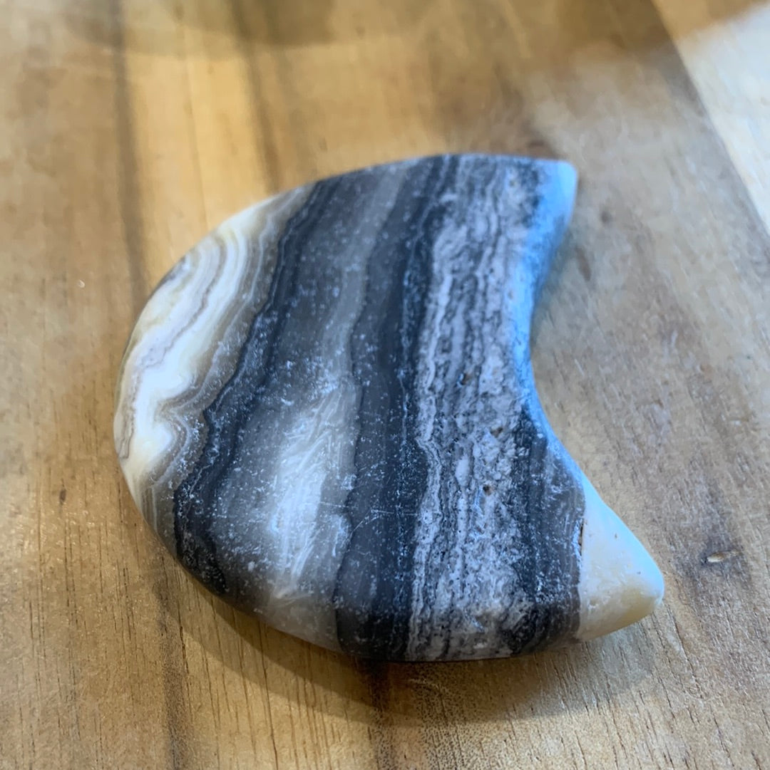 BLACK AGATE MOON