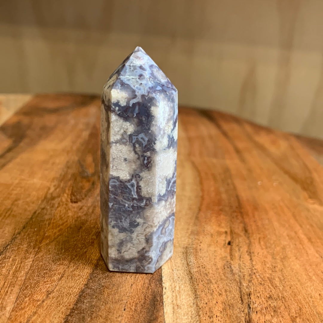 BLUE FLOWER AGATE POINTS