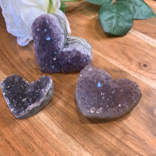 AMETHYST CLUSTER HEART