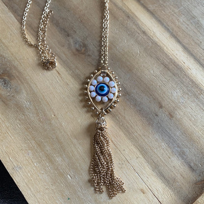 GOLD ﻿EVIL EYE NECKLACE WITH TASSLE