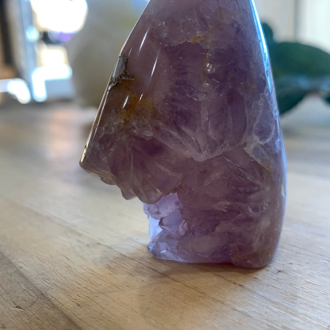 SPECIAL AMETHYST FREEFORM