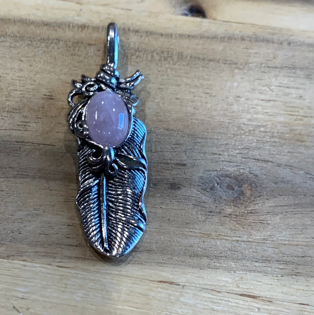 FEATHER PENDANT WITH CRYSTAL DOME