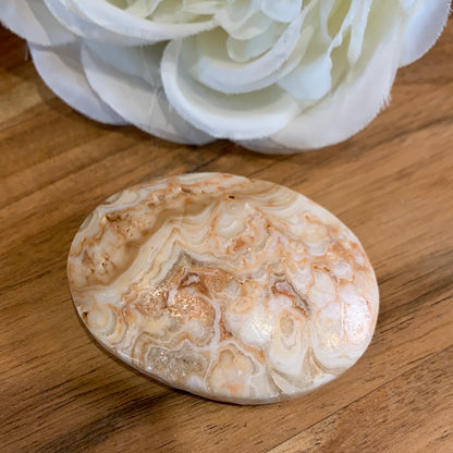 YELLOW CACITE HEARTS & PALMSTONES (WITH UV REACTION)