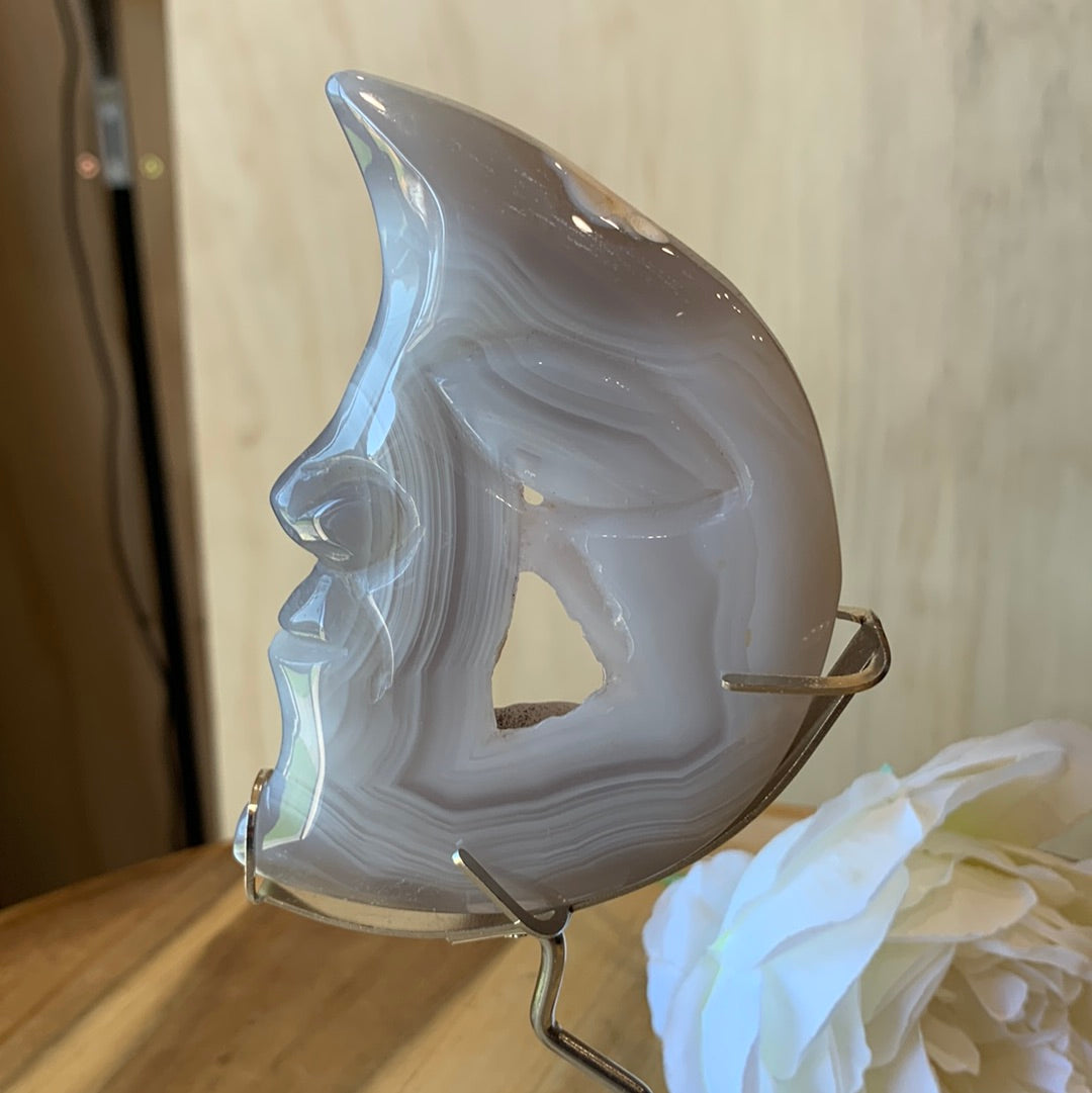 DRUUZY AGATE MOON (on silver coloured stand)