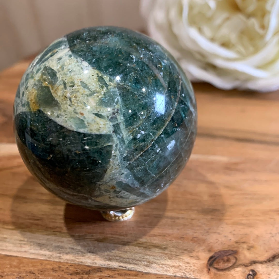 GREEN APATITE SPHERES