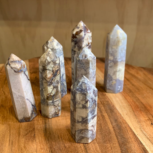 BLUE FLOWER AGATE POINTS