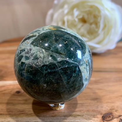 GREEN APATITE SPHERES