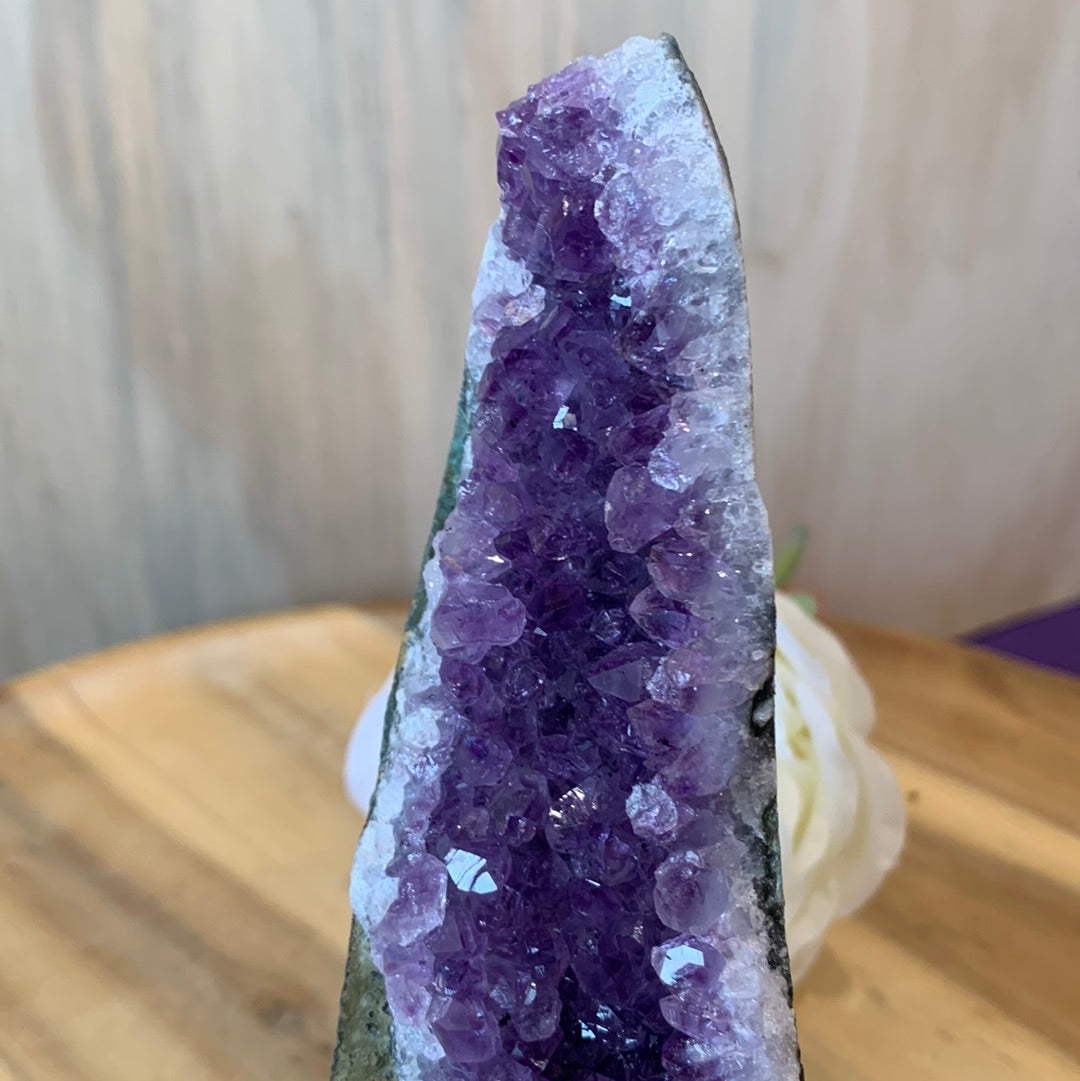 LARGE AMETHYST CAVE