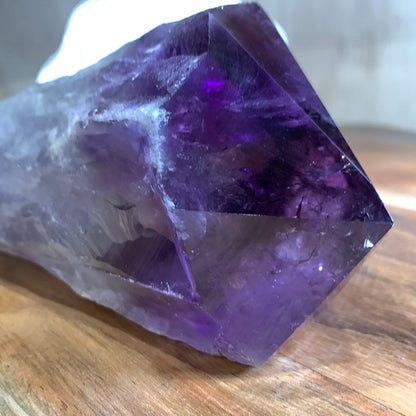 AMETHYST TOOTH (MASSIVE 714 GRAMS)