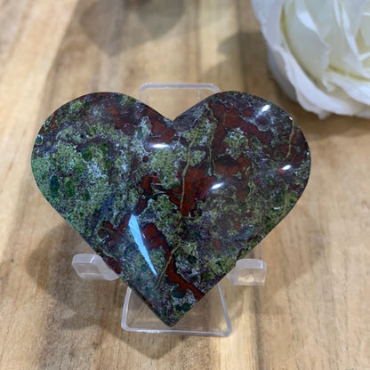 DRAGONBLOOD STONE HEARTS (Stand not included)