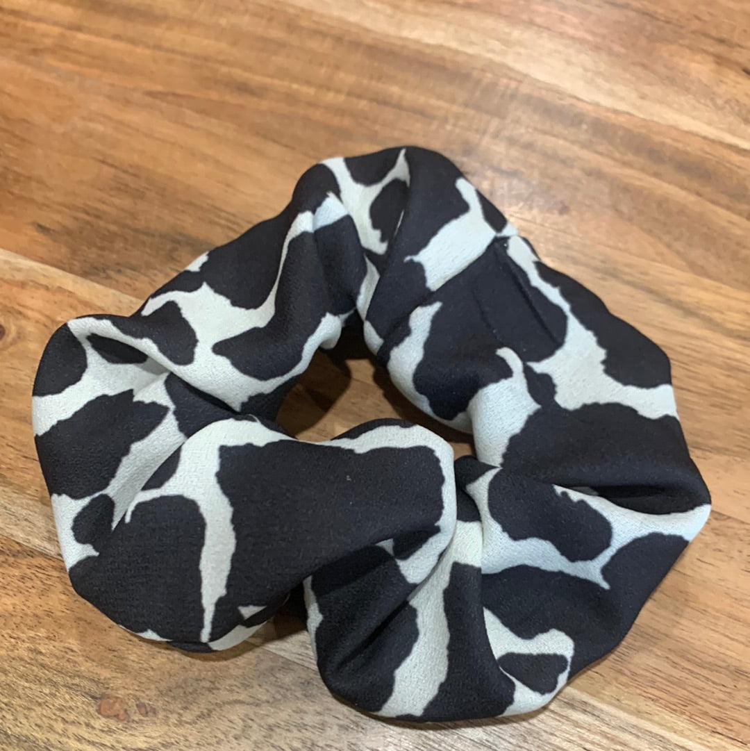 SCRUNCHIES - MADE BY MUM