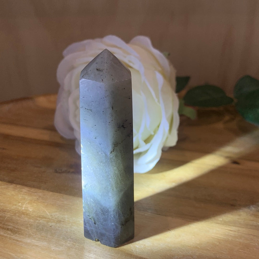 LABRADORITE POINT