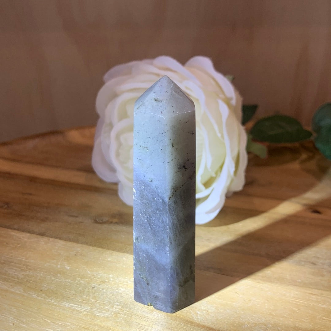 LABRADORITE POINT