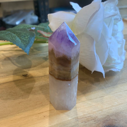 AMETHYST POINT WITH MEXICAN AGATE BANDING