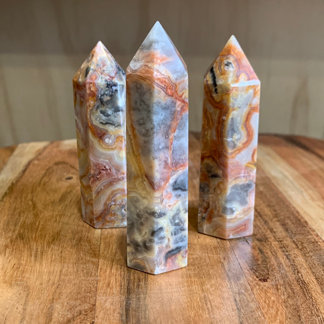 CRAZY LACE AGATE POINT