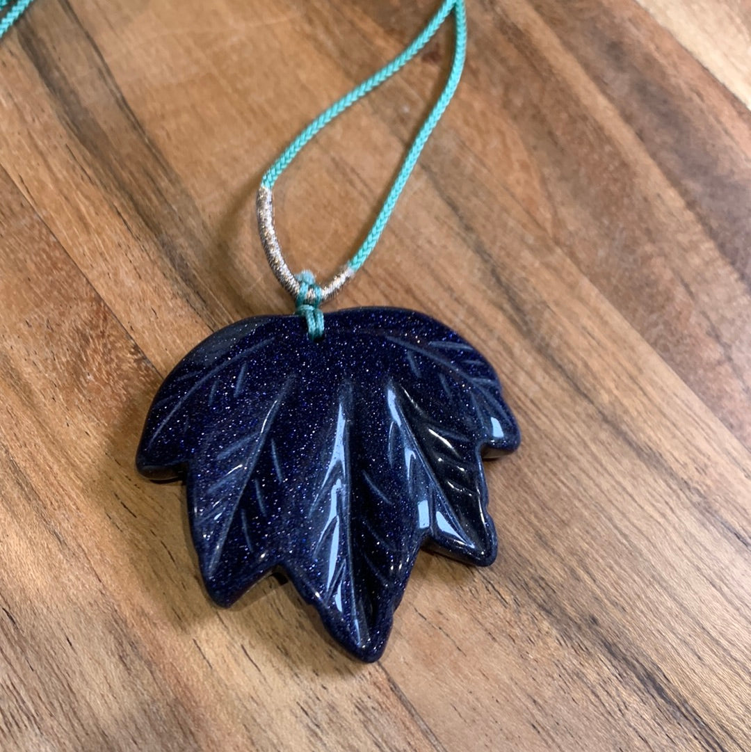 BLUE SANDSTONE LEAF PENDANT