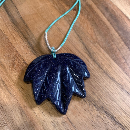 BLUE SANDSTONE LEAF PENDANT