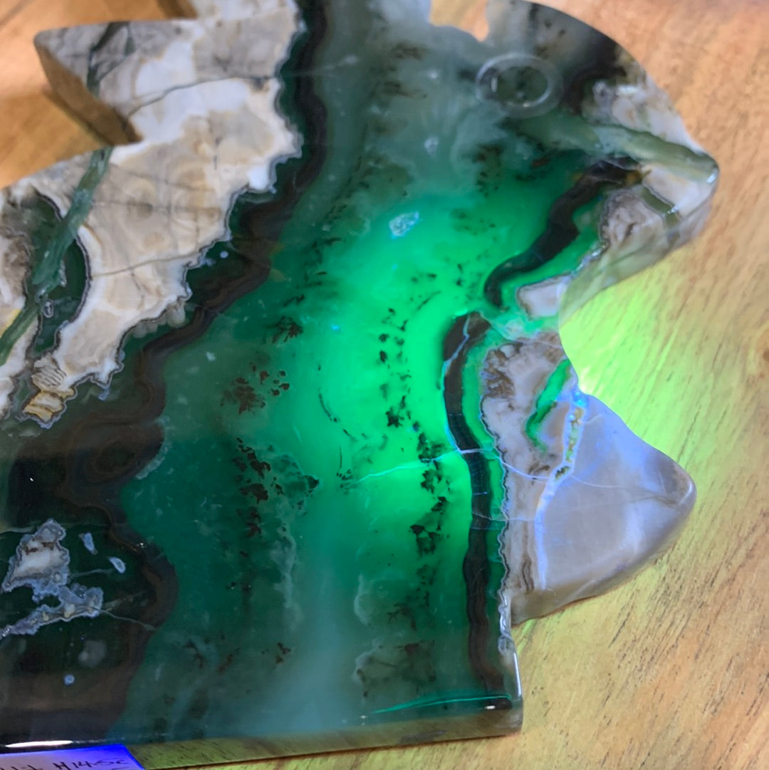VOLCANO AGATE RABBIT (LARGE)