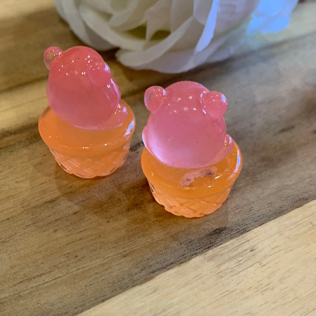 GLOW IN THE DARK BEARS (NON CRYSTAL LUMINOUS RESIN)