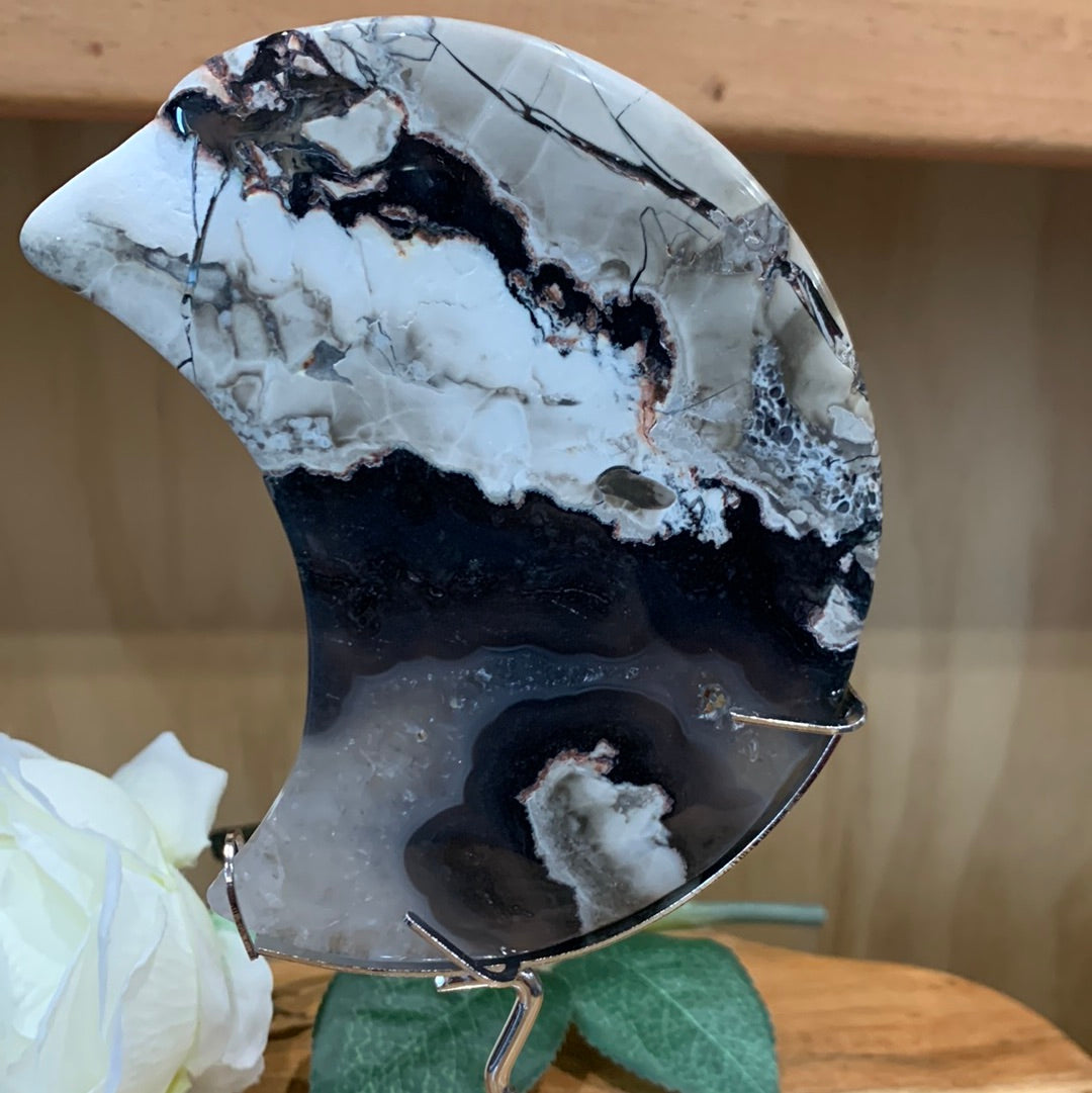 VOLCANO AGATE MOON ON SILVER ASTROLOGY STAND