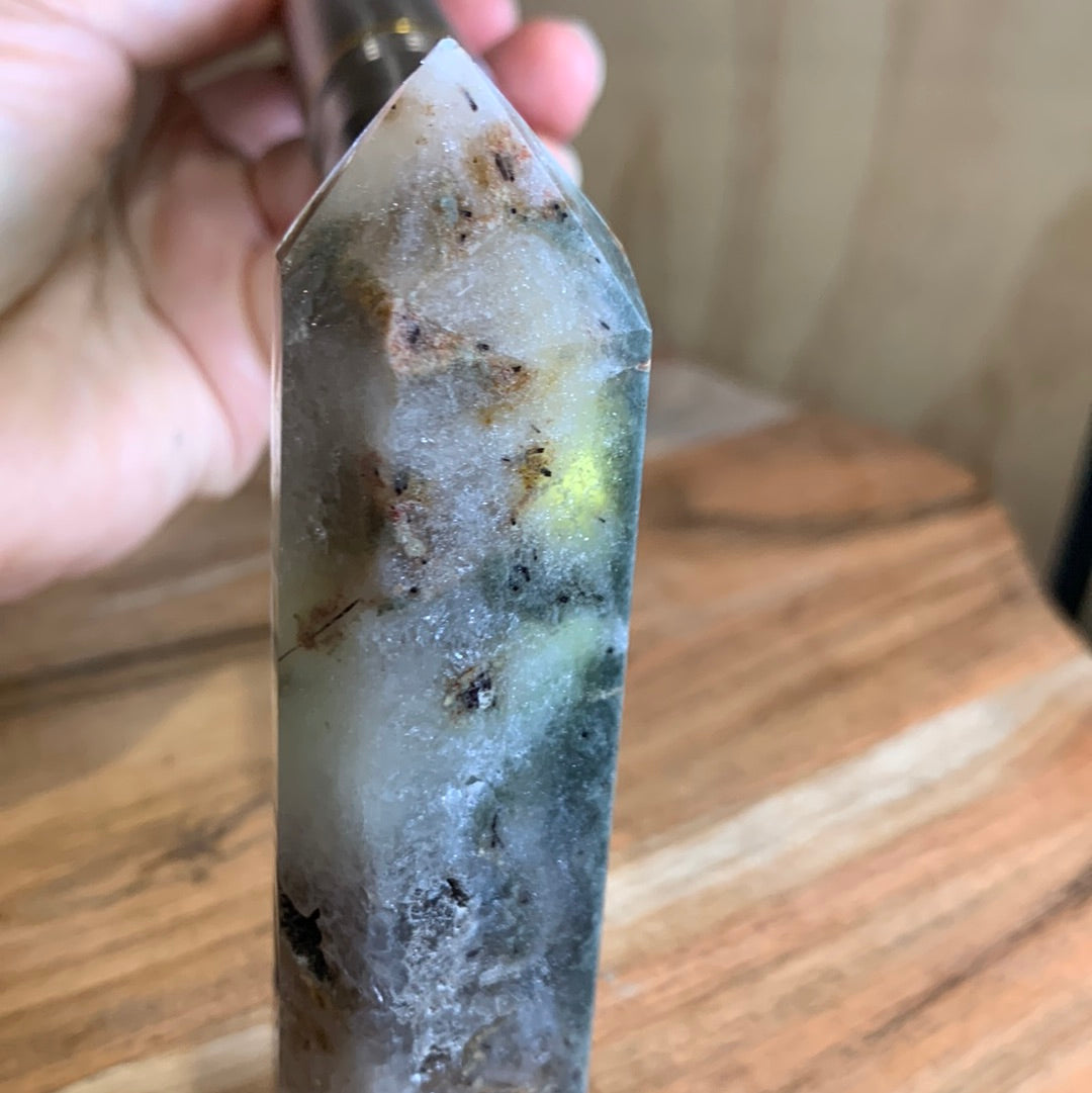 OCEAN JASPER WITH QUARTZ TOWER