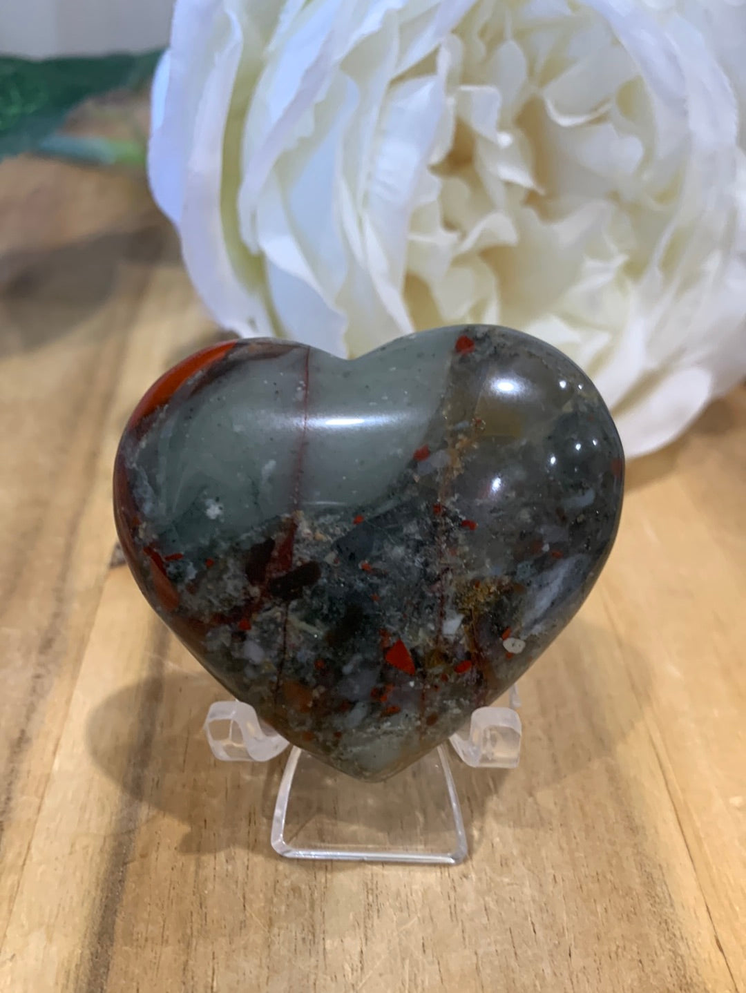 AFRICAN BLOODSTONE HEARTS (Stand not included)