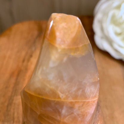 PEACH MOONSTONE FLAME (TIP IS BROKEN)