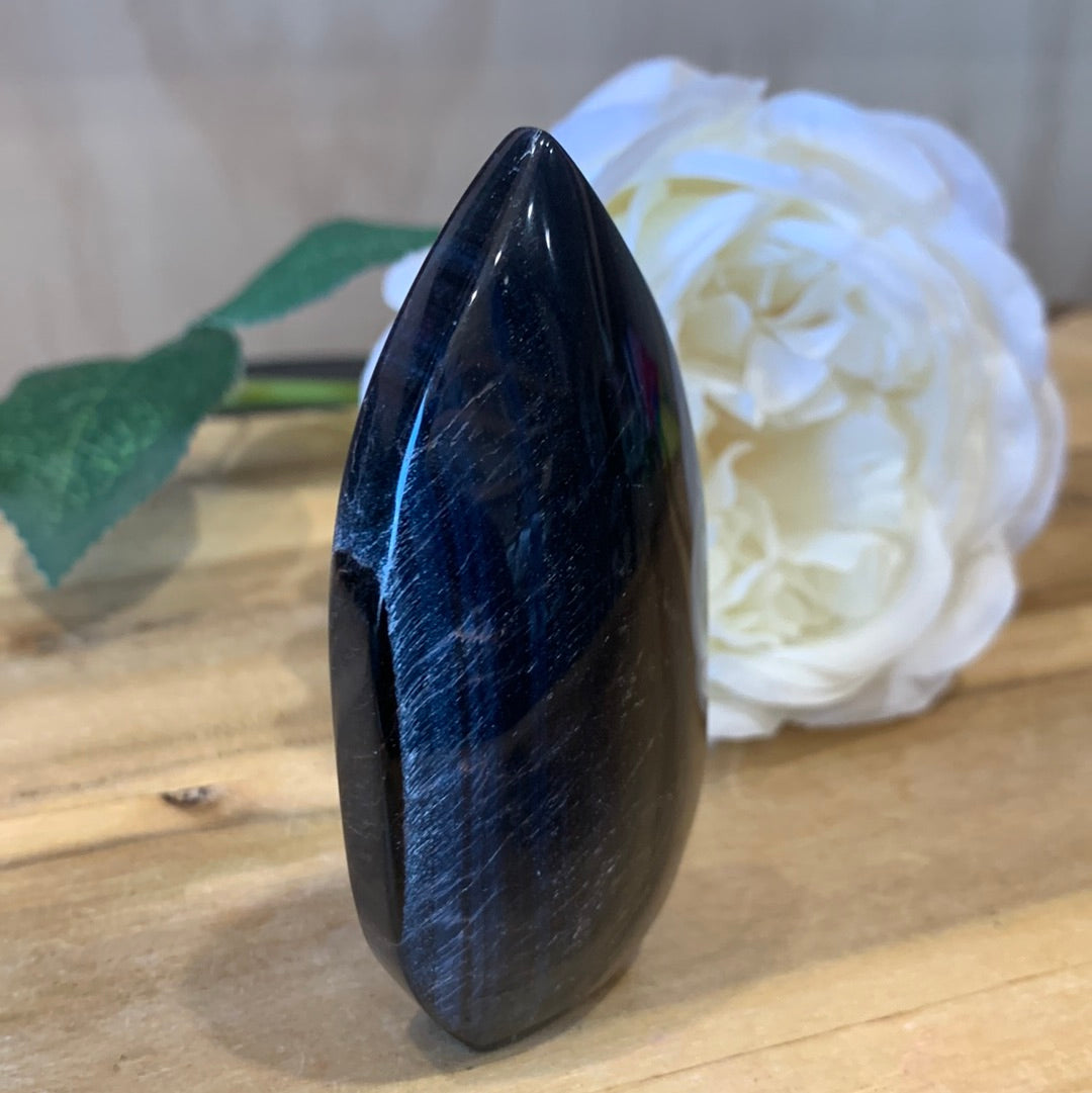 BLUE TIGERS EYE FREEFORM