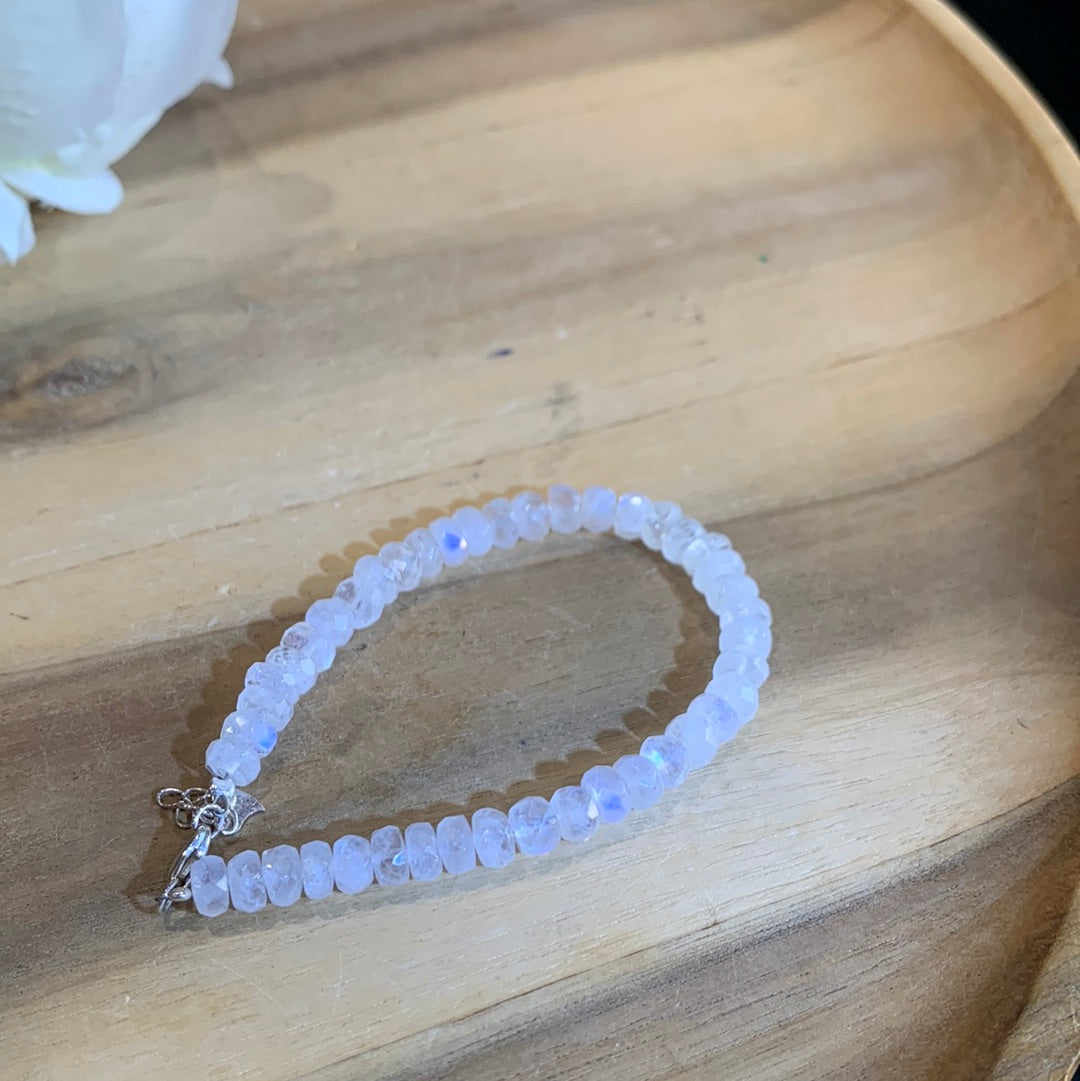 MOONSTONE BRACELET