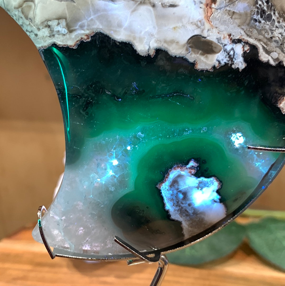 VOLCANO AGATE MOON ON SILVER ASTROLOGY STAND