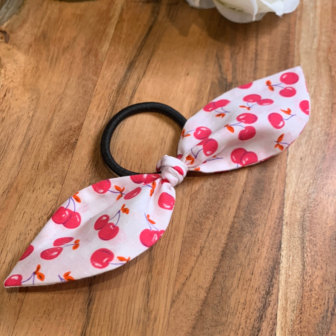 THEMED SCRUNCHIES