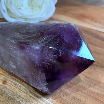 AMETHYST TOOTH (MASSIVE 714 GRAMS)