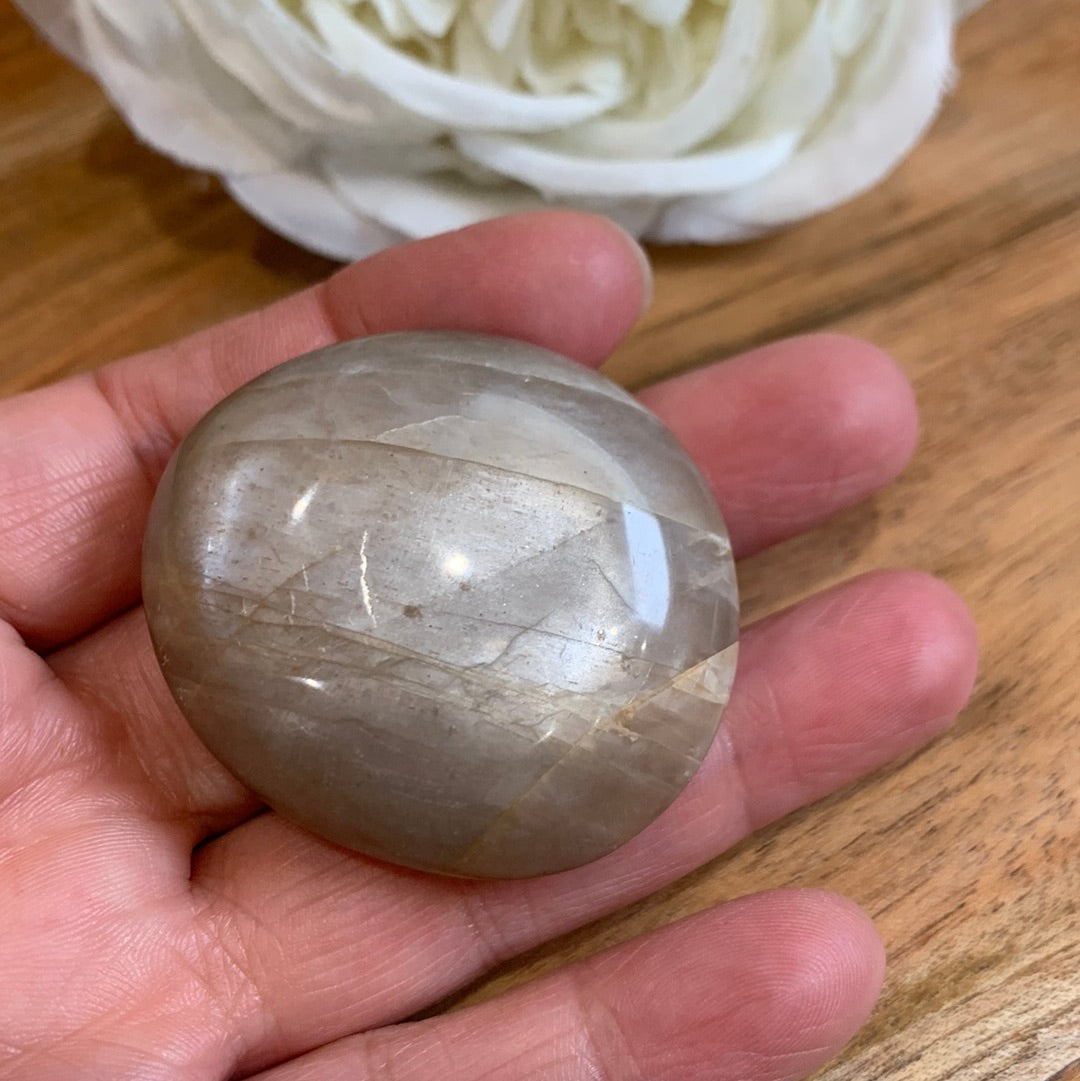OVAL & TEAR DROP WORRY STONES