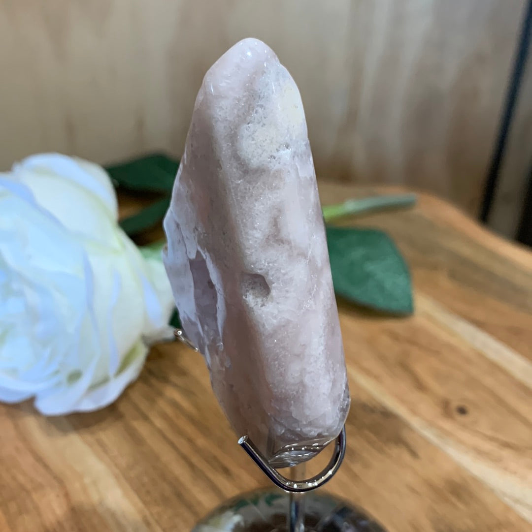 FLOWER AGATE WITH PINK AMETHYST DIAMOND & STAND