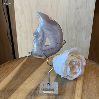 DRUUZY AGATE MOON (on silver coloured stand)