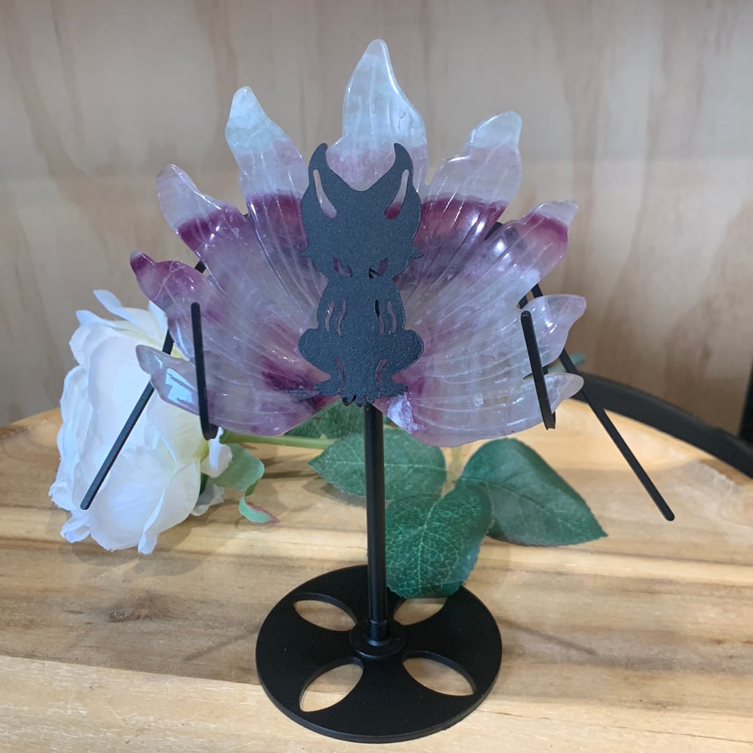 FLUORITE 9 TAIL FOX (WITH STAND)