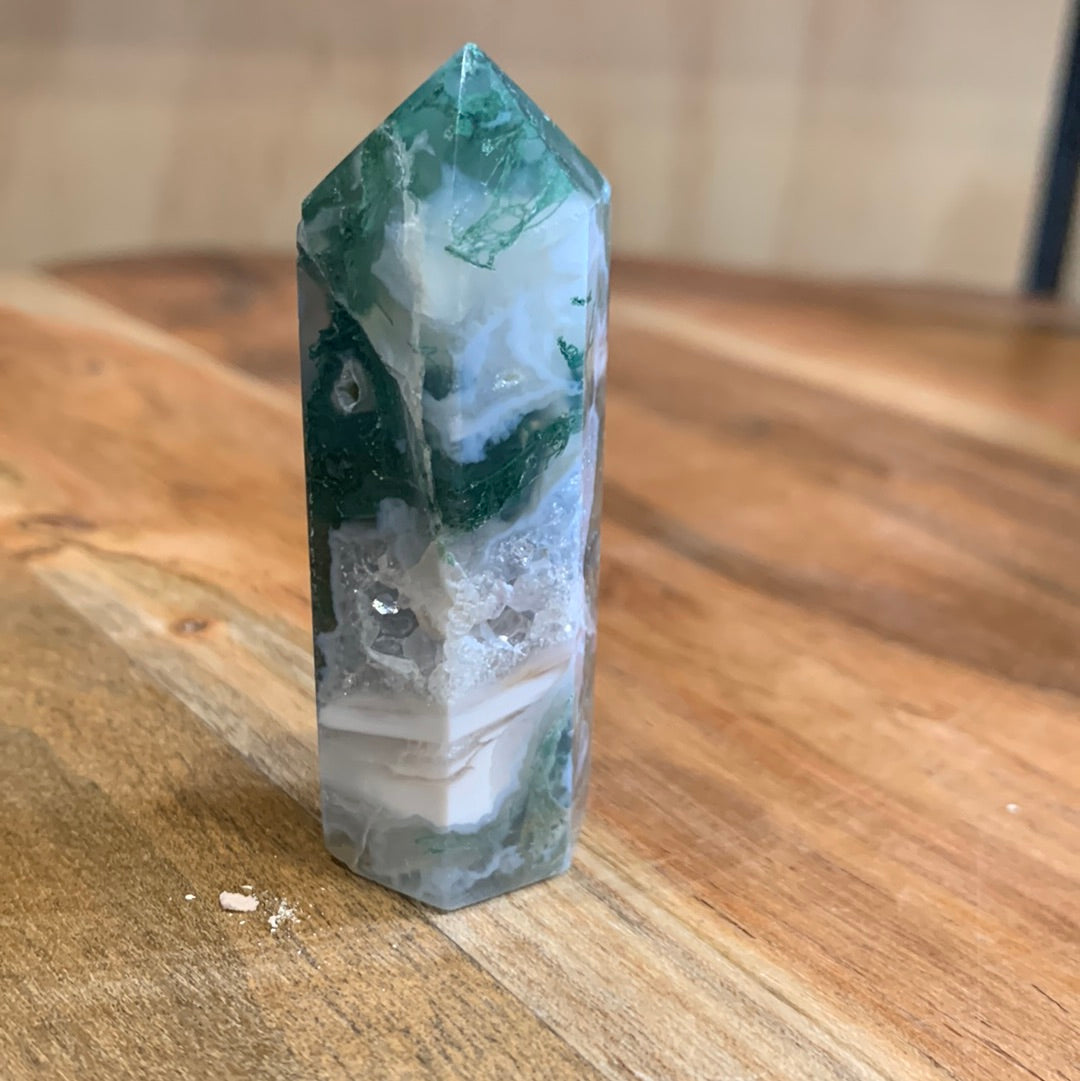AGATE MOSS POINTS