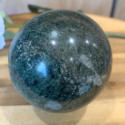 GREEN QUARTZ SPHERE