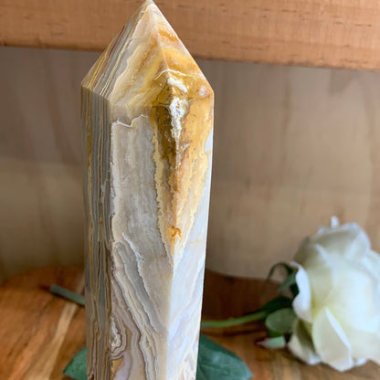 AUSTRALIAN CRAZY LACE AGATE TOWER