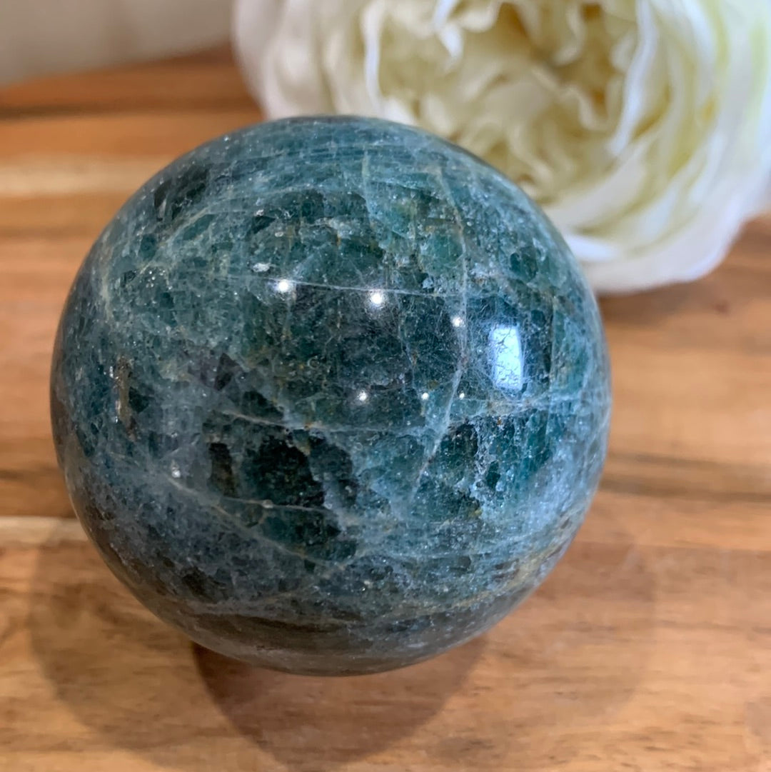 GREEN APATITE SPHERES